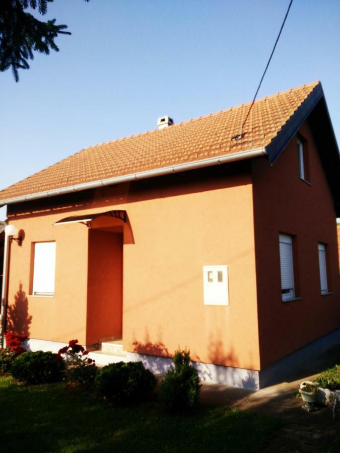 Kuca Za Odmor Mirni Kutak Vukovar Luaran gambar